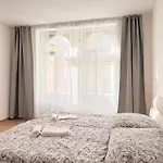 Old Town Square Appartement